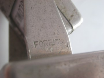 CALENDARIO METALICO SOBREMESA FOREIGN INGLES 1965 (11)